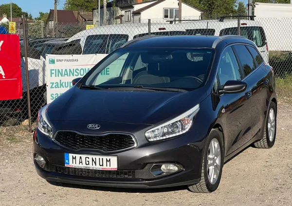 kia podlaskie Kia Ceed cena 39900 przebieg: 151000, rok produkcji 2015 z Janów Lubelski